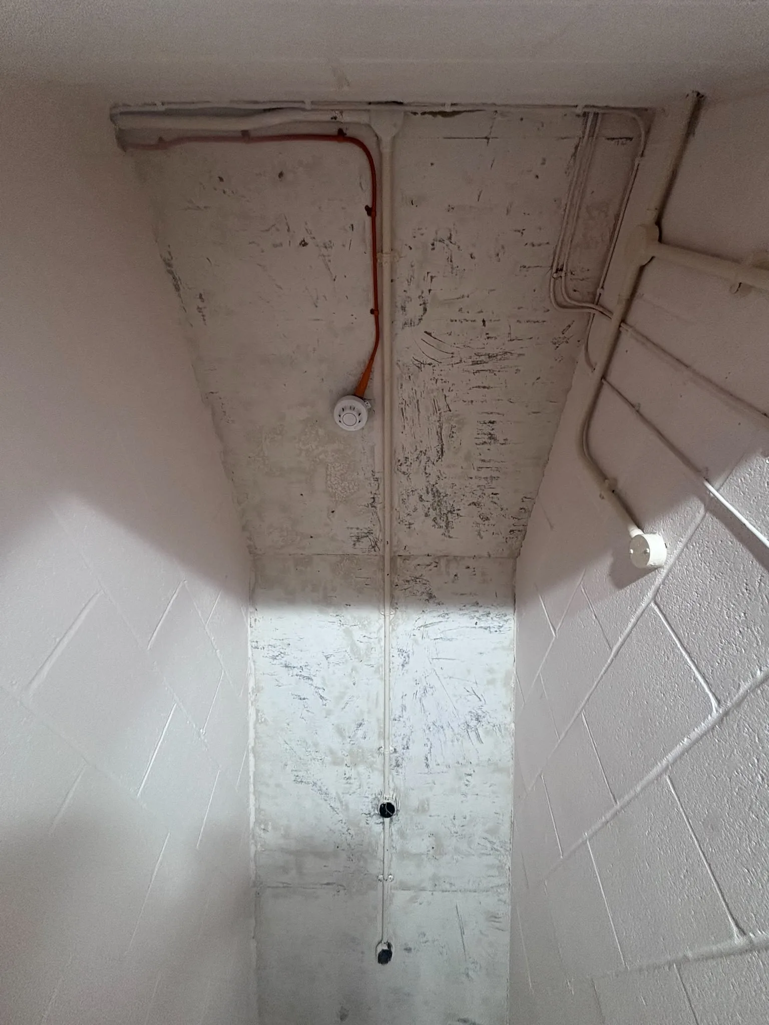 Licensed asbestos gasket removal in a Bloomsbury commercial property